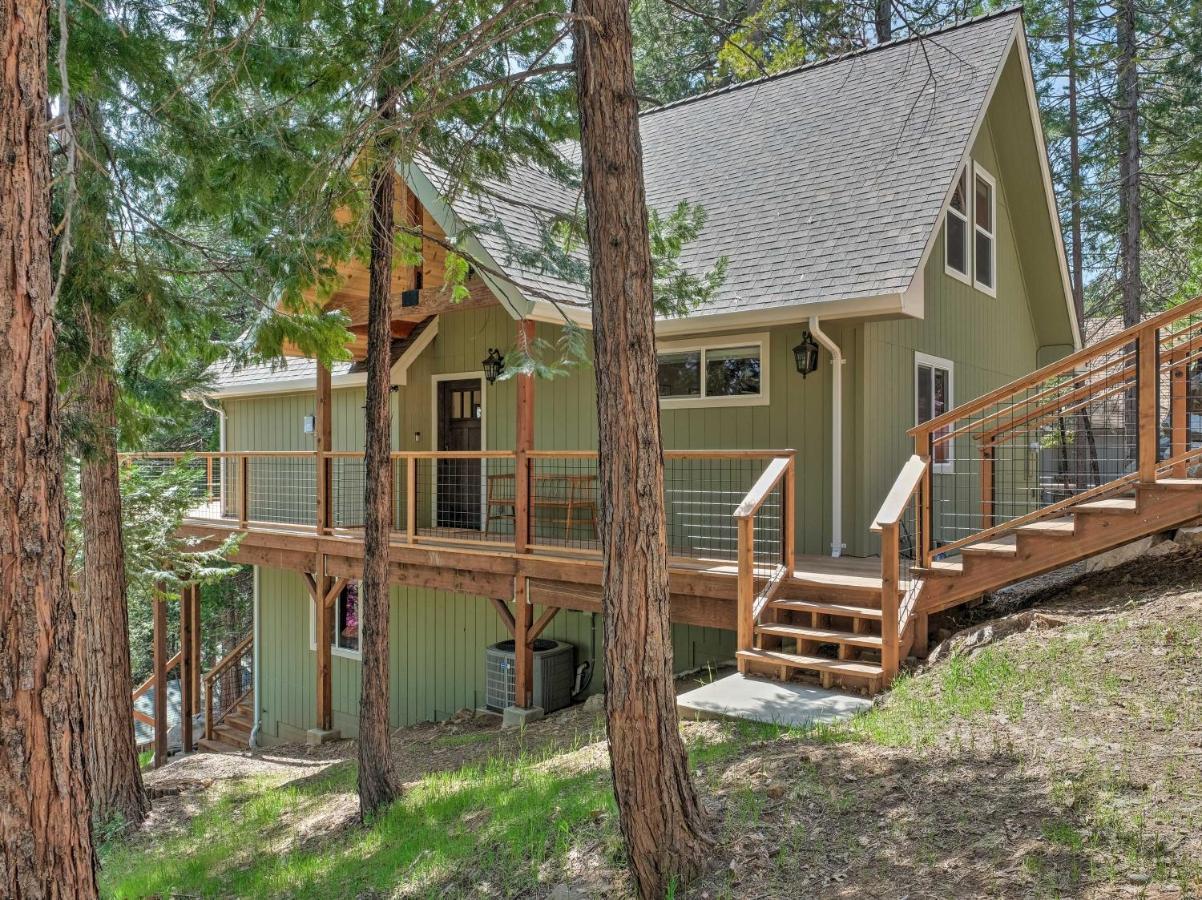 Luxury Retreat Custom Mi-Wuk Village Cabin! エクステリア 写真