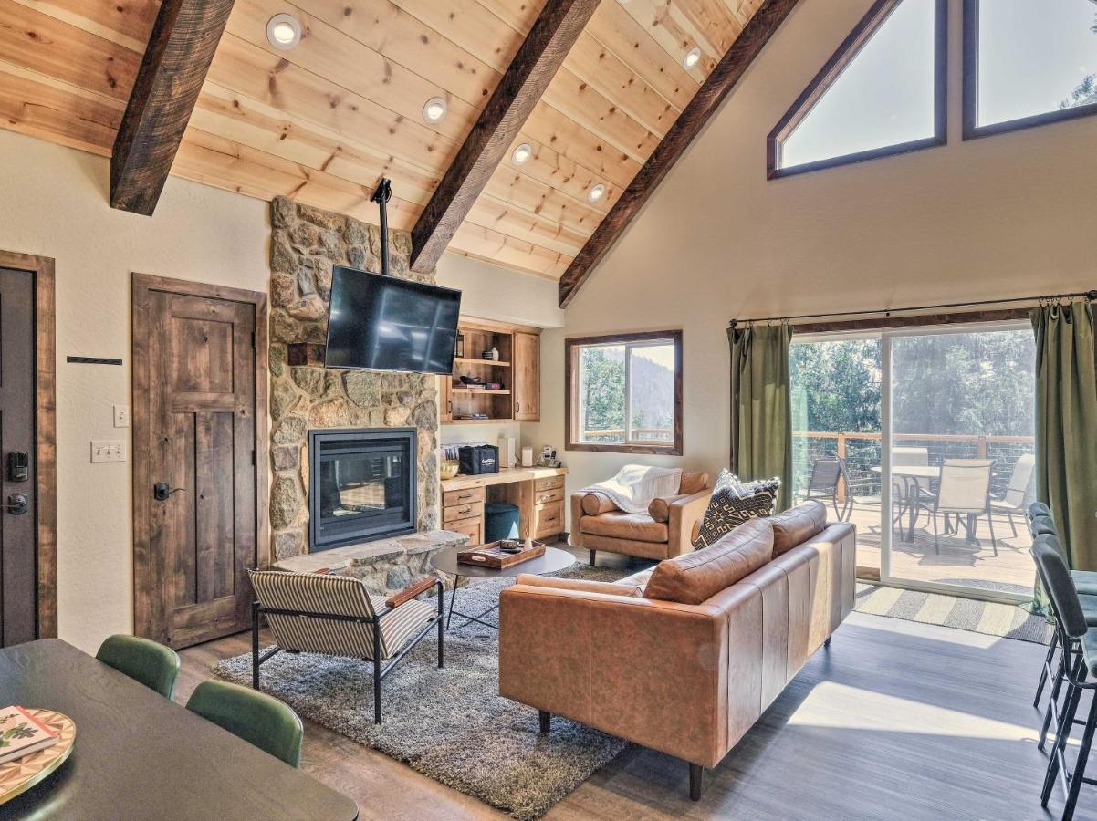 Luxury Retreat Custom Mi-Wuk Village Cabin! エクステリア 写真